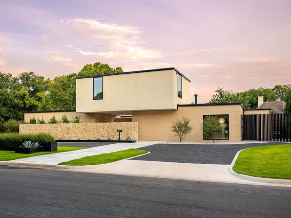 Home for Sale in North Dallas TX