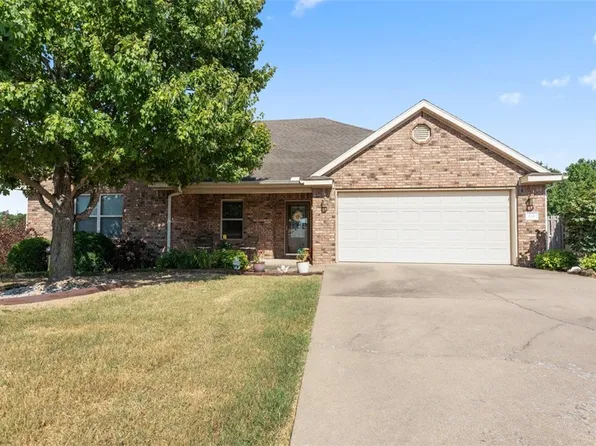 570 McKissic Spring Rd, Centerton, AR 72719