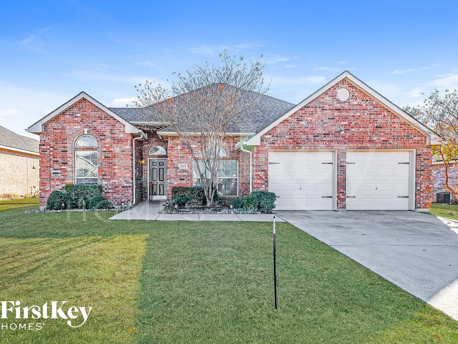 3 bed, 2.0 bath, 1510 sqft, $2,025 — Photo 1