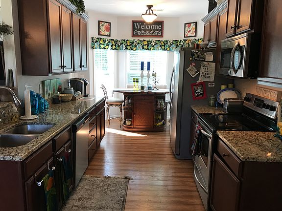 Kitchen and Breakfast Nook
