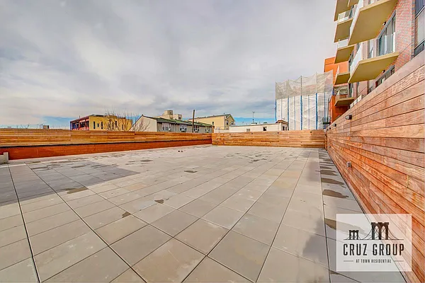 Rented by Compass | media 8