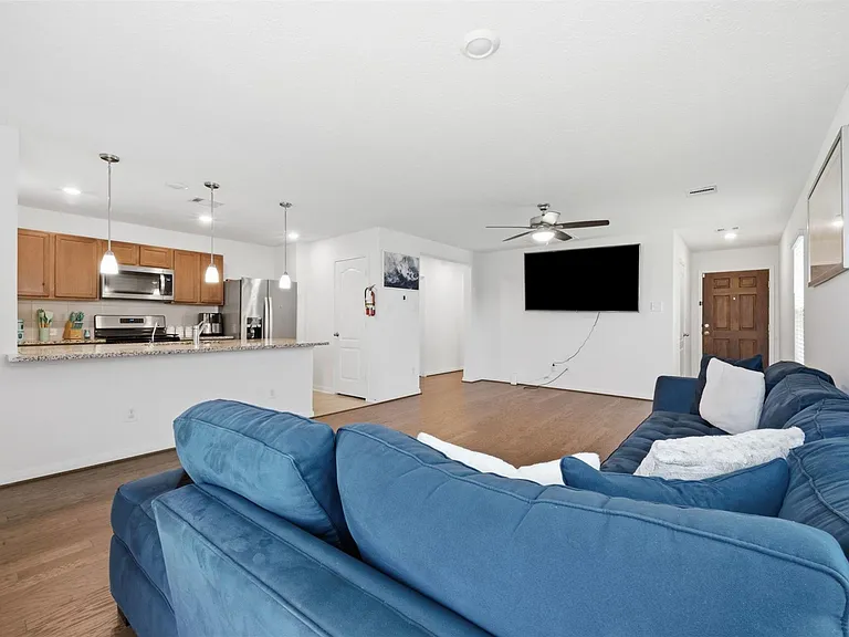 25343 Trinity Oakley Ct — Photo 5
