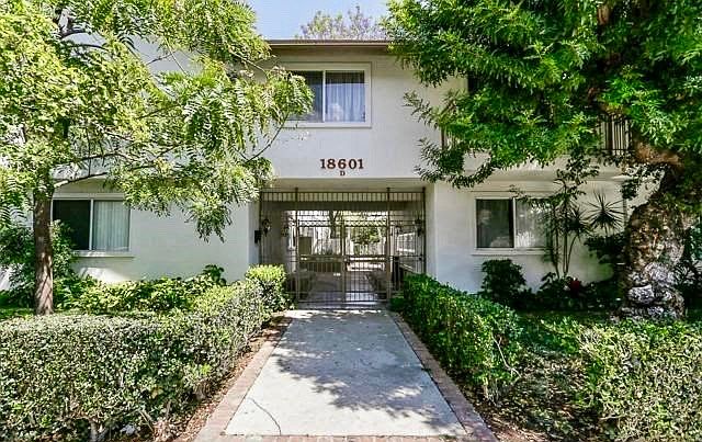 1st image of 18601 Collins St APT D21