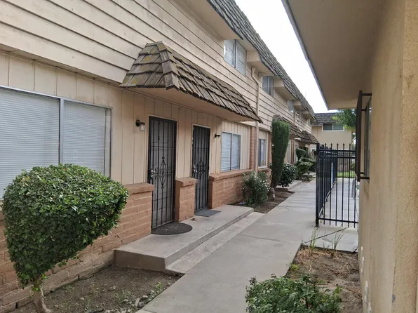 4136 N Thesta St APT 9, Fresno, CA 93726