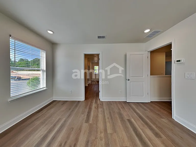3417 Emzy Dr — Photo 9