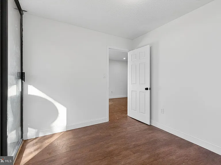 16 S Van Dorn St #506 — Photo 10