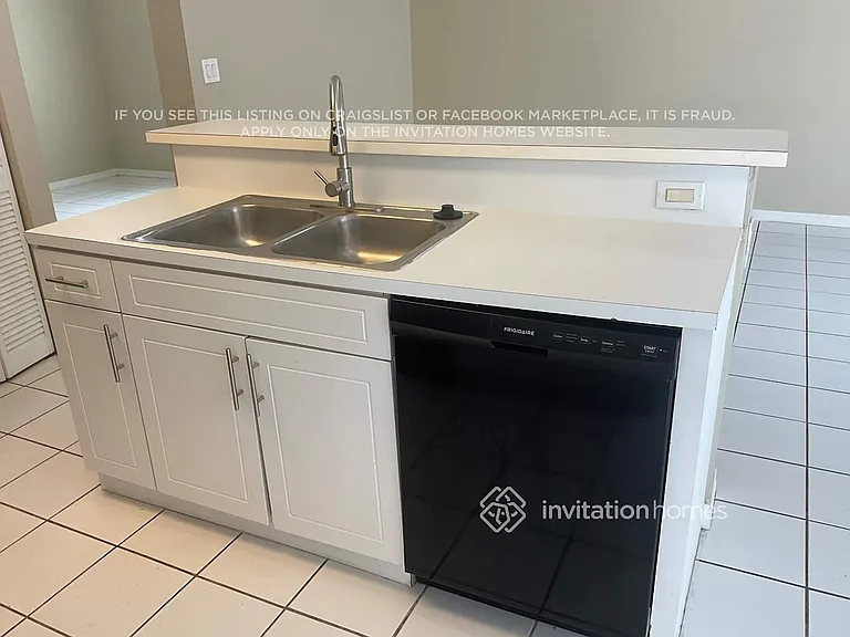 4415 SW 153rd Ave — Photo 10