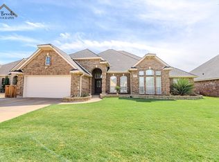 4937 Silver Crest Dr, Wichita Falls, TX 76310