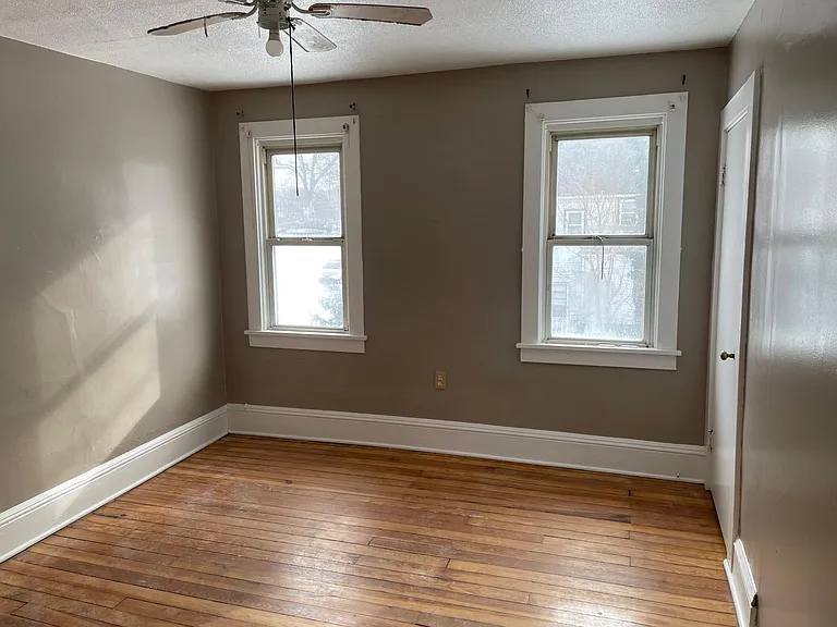 14406 Westropp Ave — Photo 9
