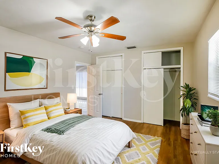 7925 Indigo St — Photo 11