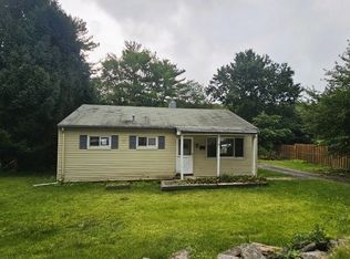 6 Gary Ave, Northbridge, MA 01534