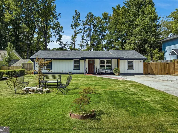 119 Cedar Ridge Trl, Lawrenceville, GA 30046