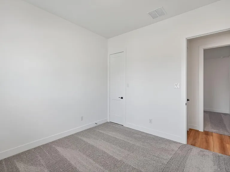 9738 Roaring River Falls Ln — Photo 24