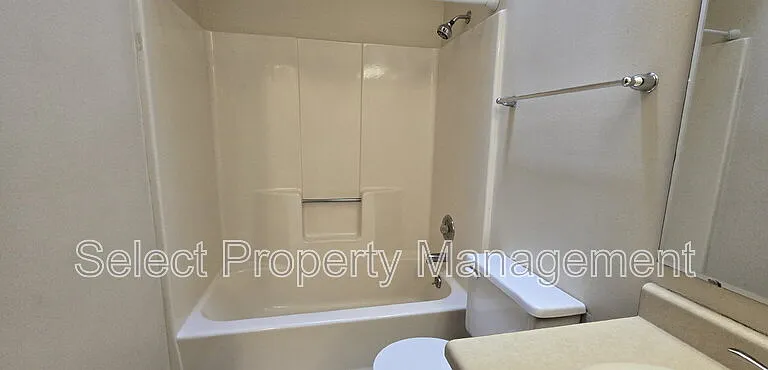5438 Evard Rd — Photo 11