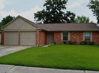 16851 Glen Eagle Dr, Conroe, TX 77385