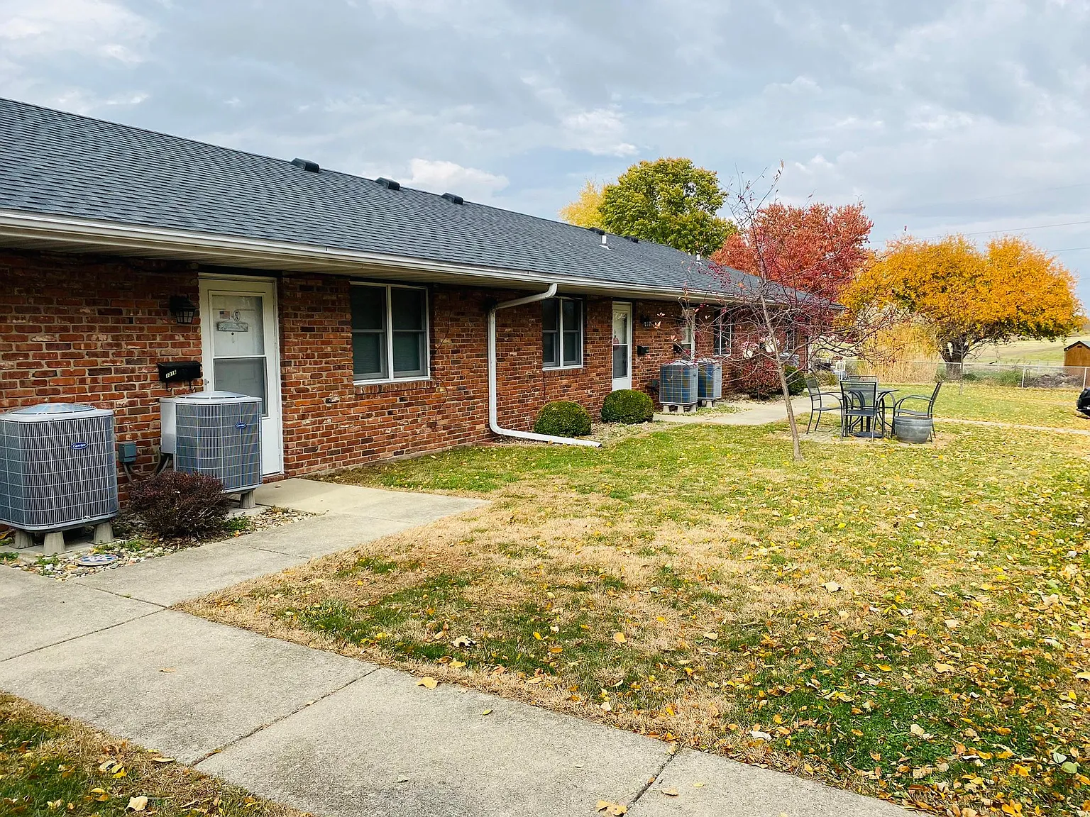 1308 Miller St — Photo 1