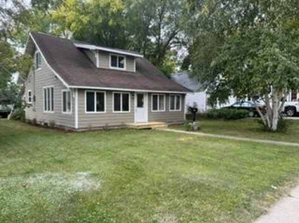 231 Sherman St, Detroit Lakes, MN 56501