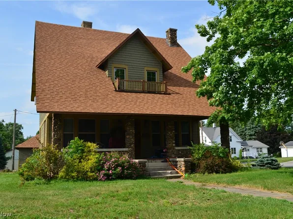 147 W McPherson Hwy, Clyde, OH 43410