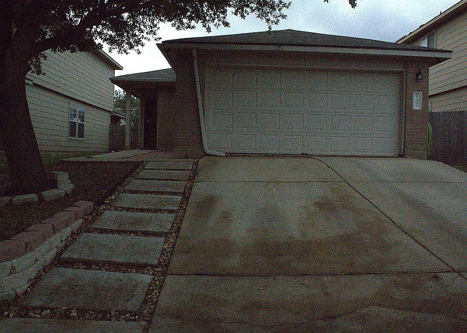 1st image of 137 Hillhouse Ln