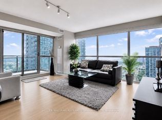 Vibe Condos, Toronto, ON M6K 3S2