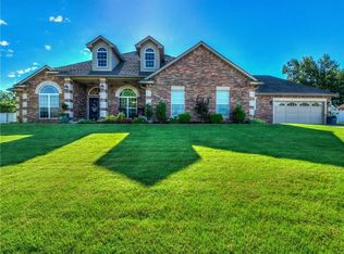 11 Quail Rdg, Shawnee, OK 74804