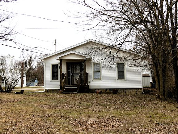 5th image of 1113 E South St