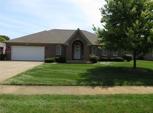 3183 Thomas Trce, Columbus, IN 47203