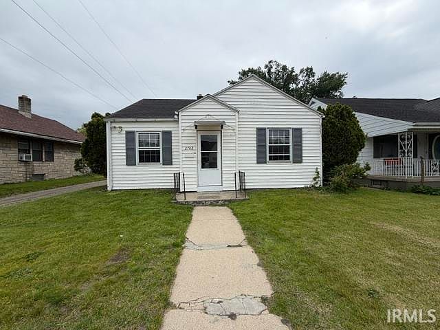 1st image of 2702 Prast Blvd