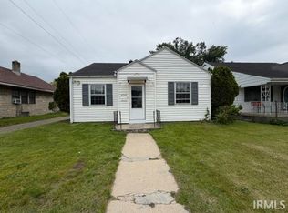 2702 Prast Blvd, South Bend, IN 46628