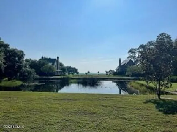15 Old Tabby Rd, Okatie, SC 29909