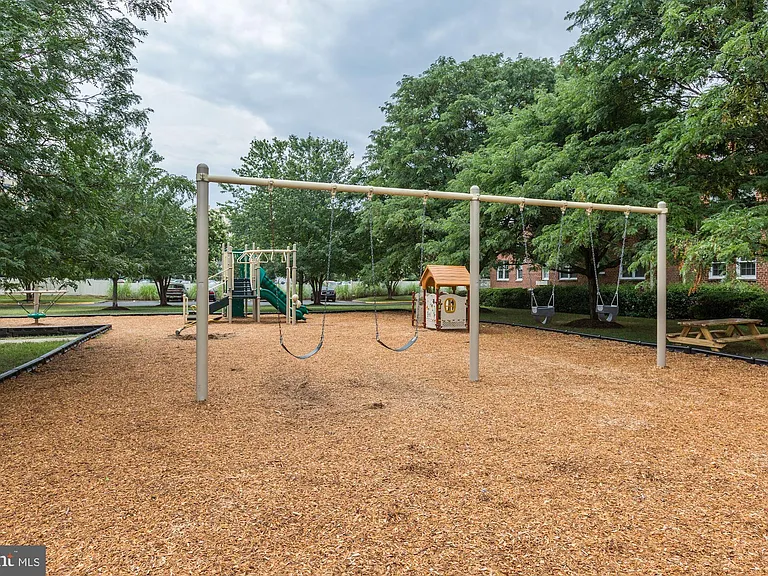 1803 Belle View Blvd #A1 — Photo 23