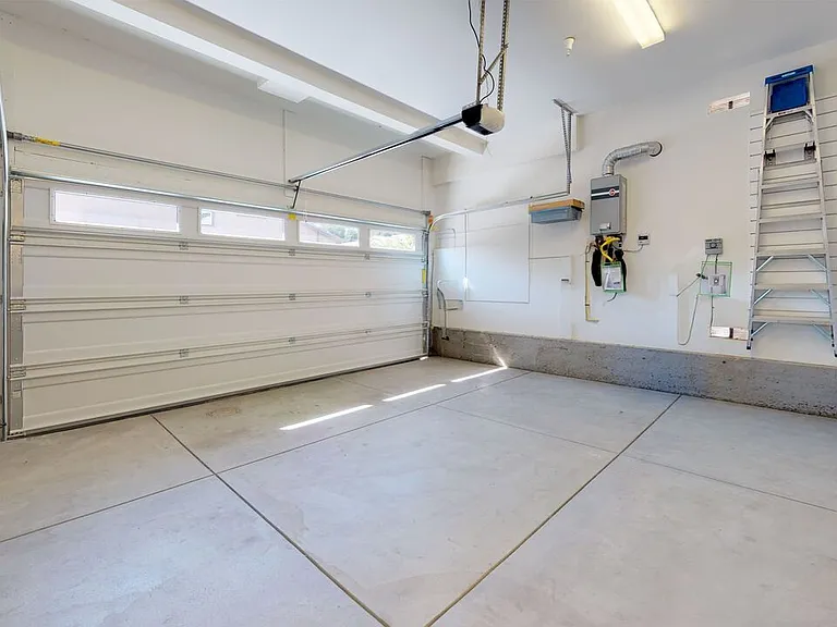19725 Corbin Ln — Photo 47