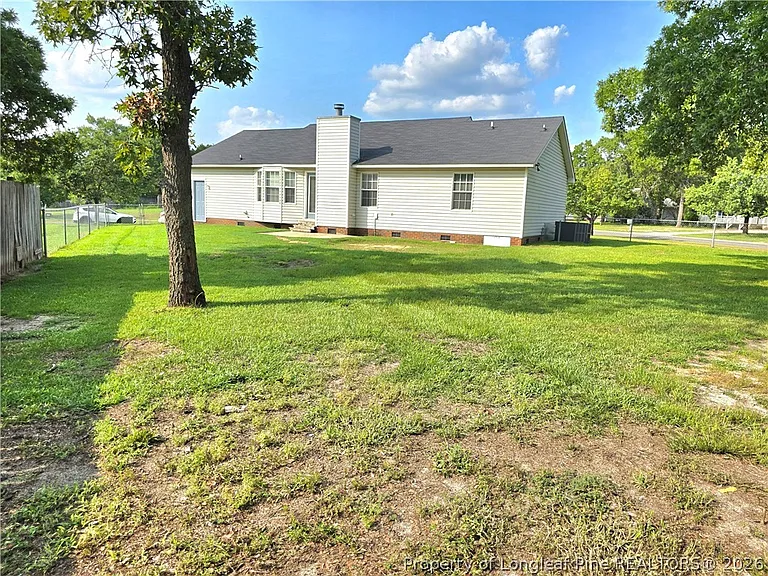 108 Laura Ln — Photo 22