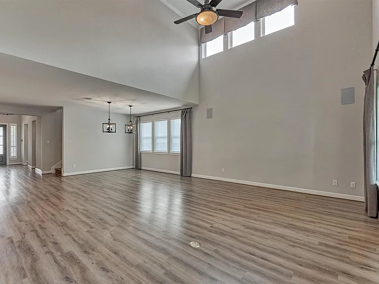11 Shumard Oak Dr — Photo 15