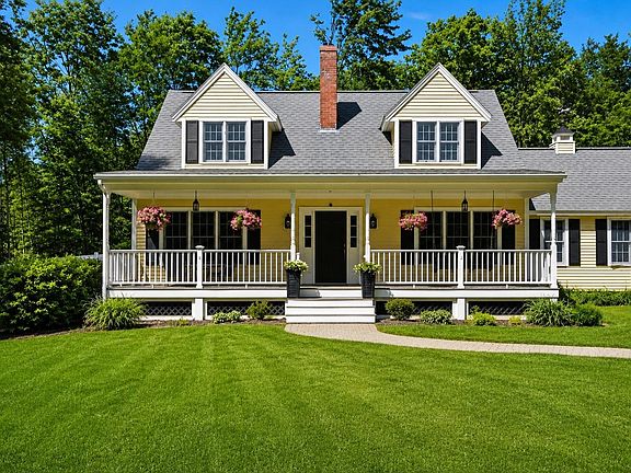 2nd image of 302 Forest Road