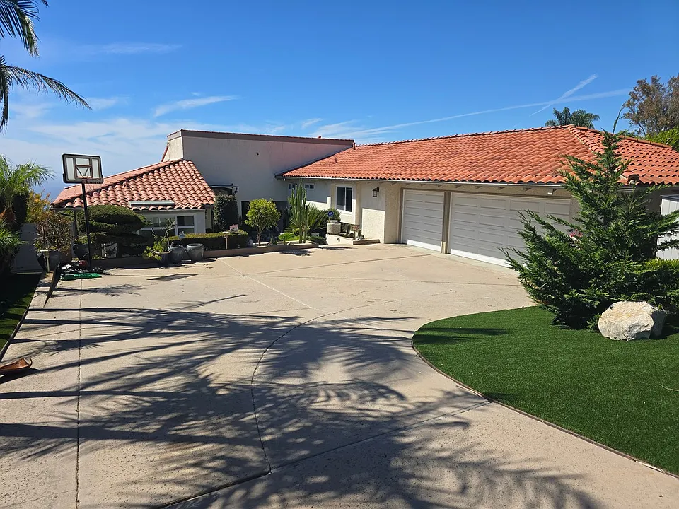 6759 Alta Vista Dr