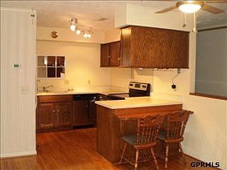 2nd image of 3401 Martha St APT 8E