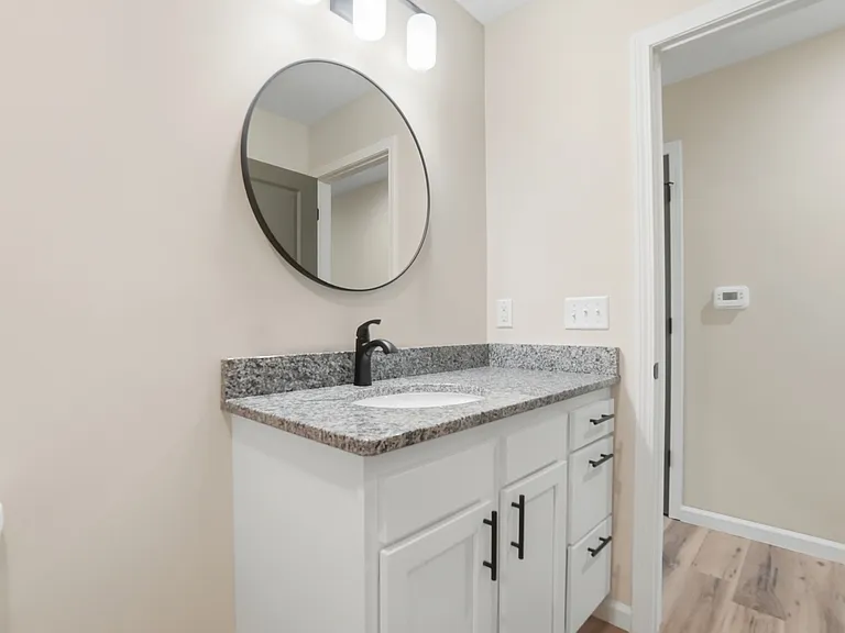 1626 Howell St #201 — Photo 27