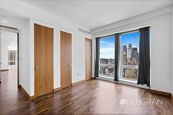 Rented by (Legacy) Elegran | media 27