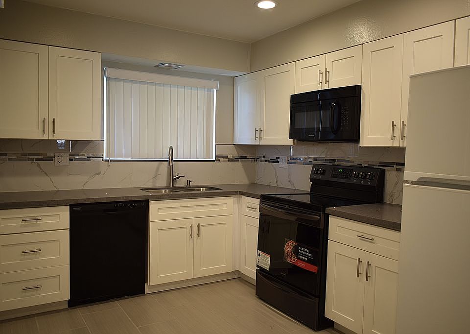 1st image of 26786 Augusta Dr
