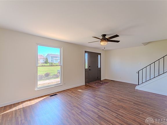 4th image of 2517 Jamestown Ct