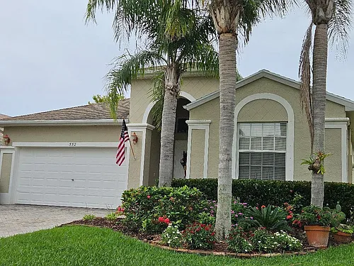 552 Calamondin Way SW Photo 1