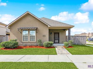 7618 Waterview Dr, Baton Rouge, LA 70820