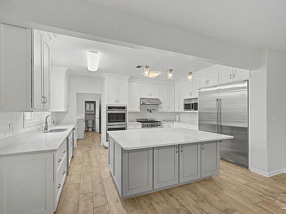 5th image of 4531 Sea Vista Ct