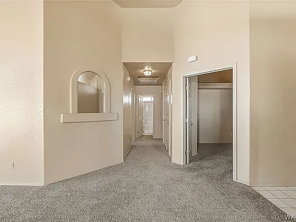 1922 E Leisure Ln — Photo 6