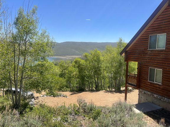 5th image of 1933 N Corral Rd