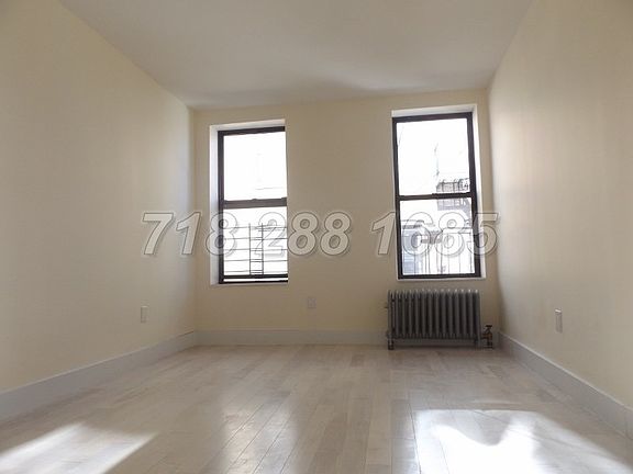 5th image of 1115 Union St APT 4C