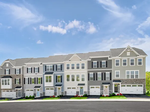 2649 Tisbury Ln, Downingtown, PA 19335