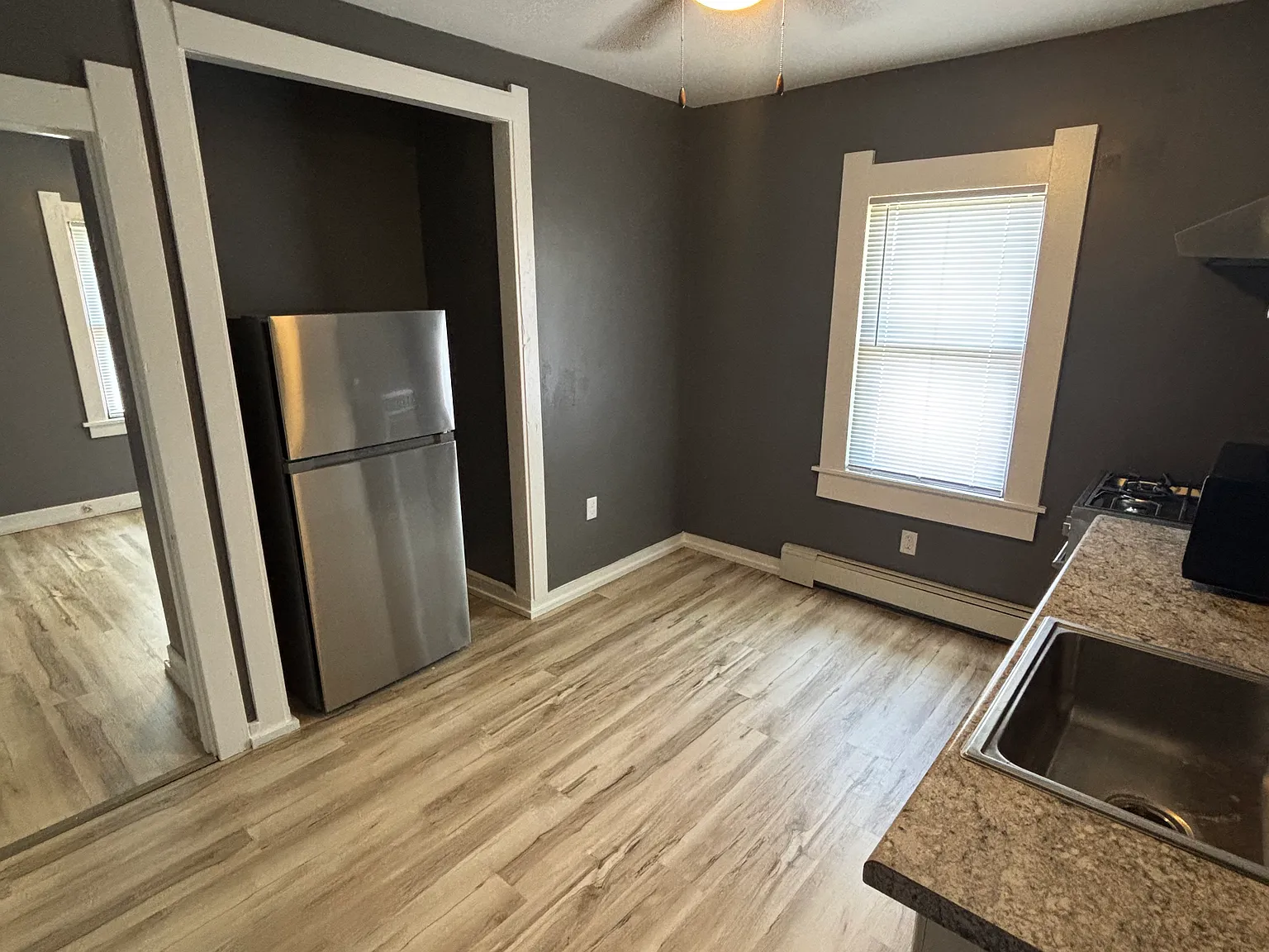 1 bed, 750 sqft, $750 — Photo 3