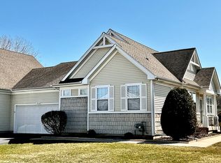 2519 Park Ridge Ct, Crest Hill, IL 60403